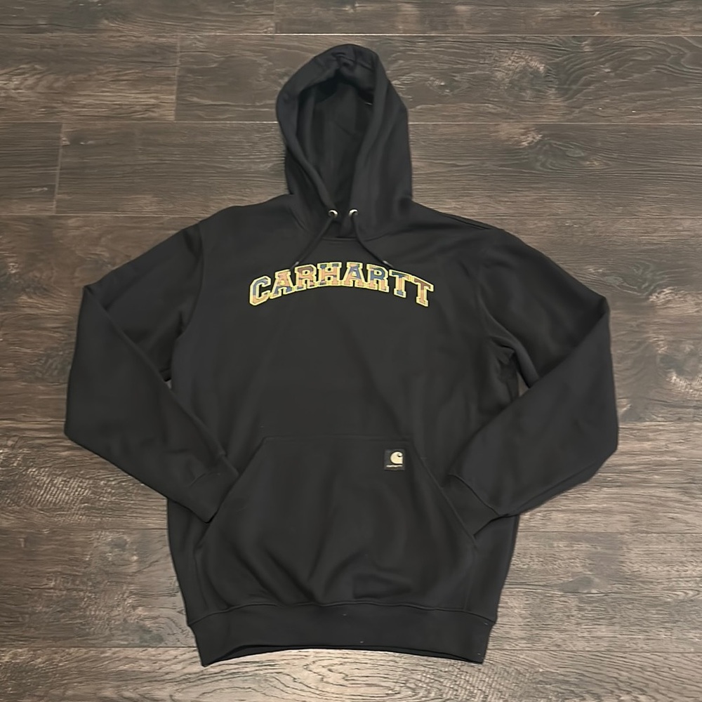 LOOSE FIT MIDWEIGHT CAMO LOGO GRAPHIC SWEATSHIRT
